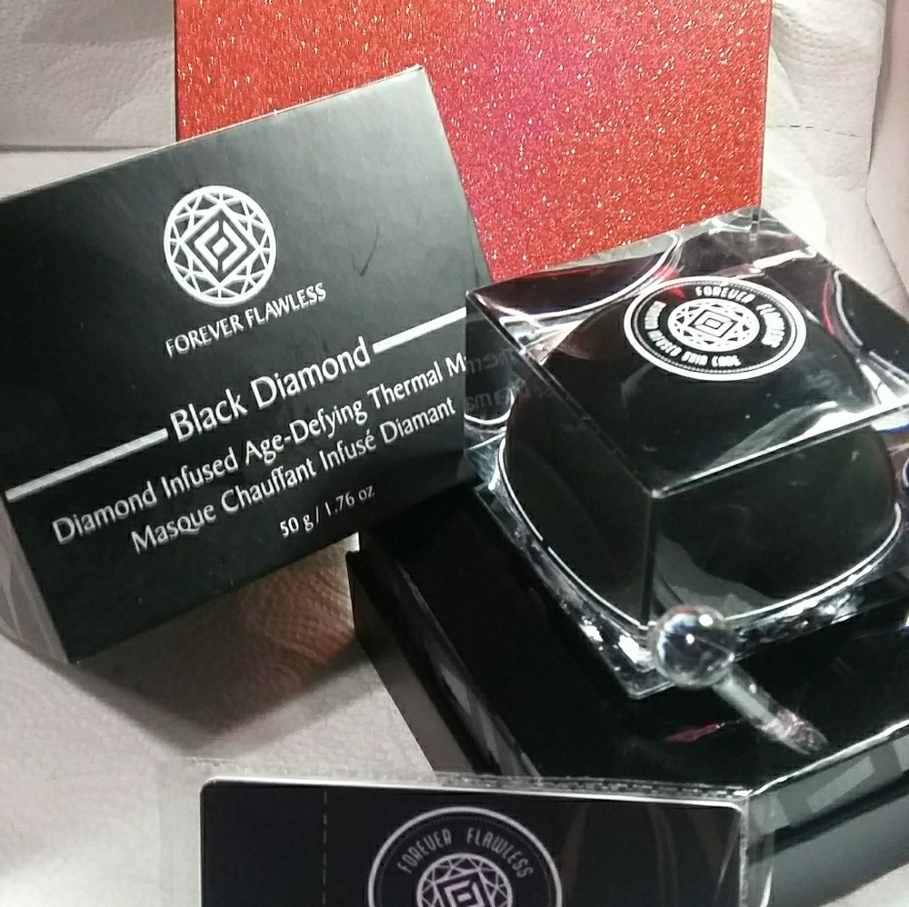 Forever Flawless Diamond Infused Age Defying Mask